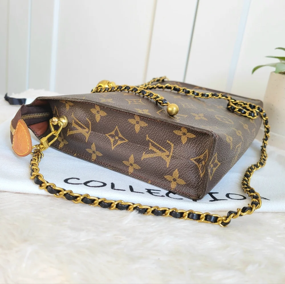Louis Vuitton Monogram Toiletry 26 -  Clutch Chain Shoulder Bag Crossbody